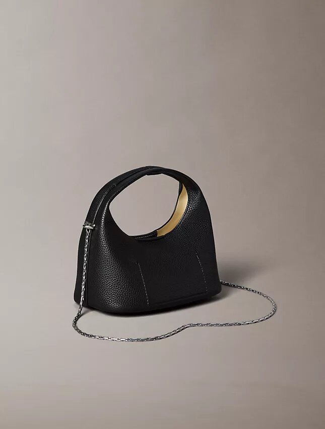 Bolso pequeño holgado con textura granulada Bolso pequeño holgado con textura granulada
