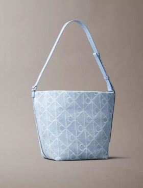 Bolso tipo cubo de Denim con el logotipo Emblem Logo por toda la superficie