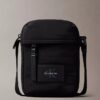 Bolso tipo reporter de nailon Bolso tipo reporter de nailon