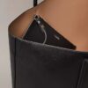 Bolso tote con logotipo metalizado Bolso tote con logotipo metalizado