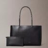 Bolso tote con logotipo perforado