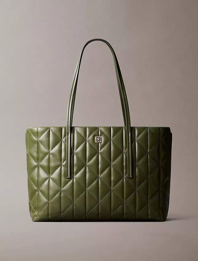 Bolso tote pequeño con logotipo acolchado Bolso tote pequeño con logotipo acolchado