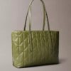 Bolso tote pequeño con logotipo acolchado Bolso tote pequeño con logotipo acolchado