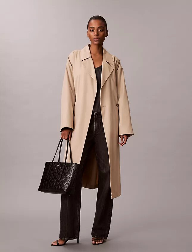 Bolso tote pequeño con logotipo acolchado Bolso tote pequeño con logotipo acolchado