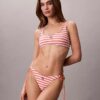 Braguita de bikini con lazo lateral y monograma gráfico Braguita de bikini con lazo lateral y monograma gráfico