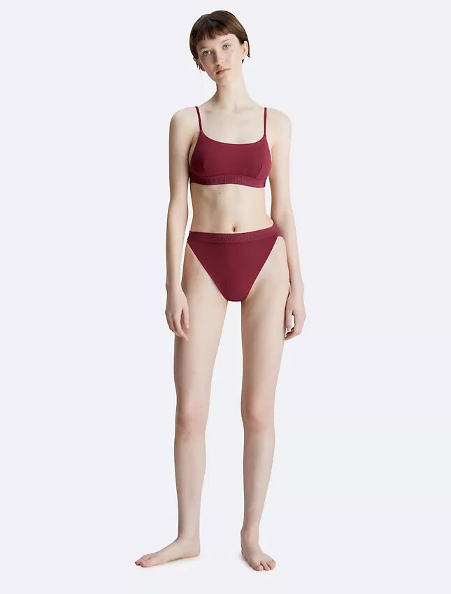 Braguita de bikini de cintura alta en tonos similares Braguita de bikini de cintura alta en tonos similares