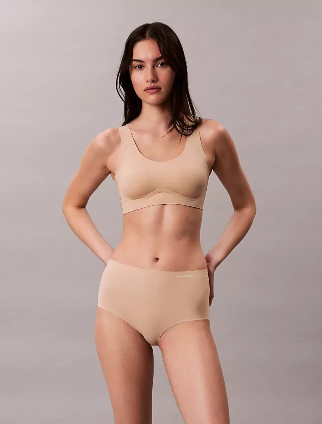 Bralette con aros de gel invisibles y forro ligero Bralette con aros de gel invisibles y forro ligero