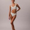 Bralette con aros de gel invisibles y forro ligero Bralette con aros de gel invisibles y forro ligero