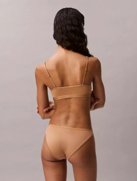 Bralette con forro ligero Form to Body