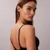 Bralette con forro ligero Form to Body Bralette con forro ligero Form to Body