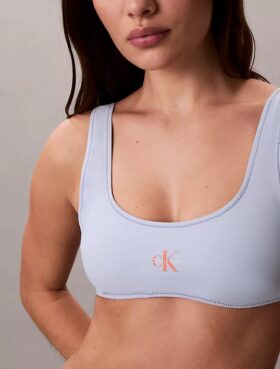 Bralette de baño con monograma gráfico