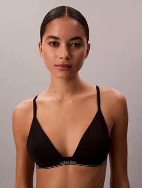 Bralette de baño con triángulo icónico de CK