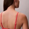 Bralette de baño con triángulo icónico de CK