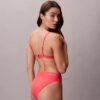 Bralette de baño con triángulo icónico de CK