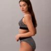 Bralette elástica de Microfiber con Monogram gráfico y forro ligero Bralette elástica de Microfiber con Monogram gráfico y forro ligero
