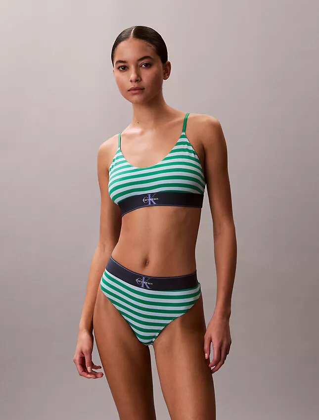 Bralette elástico de microfibra Unlined con Monogram gráfico, sin forro Bralette elástico de microfibra Unlined con Monogram gráfico, sin forro