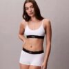 Bralette elástico de microfibra Unlined con Monogram gráfico, sin forro Bralette elástico de microfibra Unlined con Monogram gráfico, sin forro