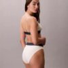 Bralette elástico de microfibra Unlined con Monogram gráfico, sin forro Bralette elástico de microfibra Unlined con Monogram gráfico, sin forro