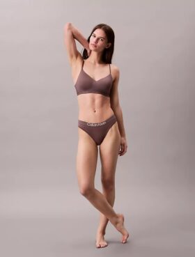Bralette Form to Body ligeramente forrado
