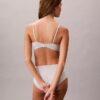 Bralette triangular con forro ligero Form to Body Bralette triangular con forro ligero Form to Body