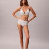 Bralette triangular con forro ligero Form to Body Bralette triangular con forro ligero Form to Body