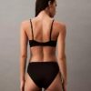 Bralette triangular con forro ligero Form to Body Bralette triangular con forro ligero Form to Body