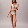 Bralette triangular con rayas de algodón y Modal, ligeramente forrado Bralette triangular con rayas de algodón y Modal, ligeramente forrado