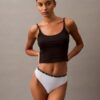 Calzoncillos Thong modernos Calvin Klein 1996 de Cotton Stretch, paquete de 7