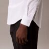 Camisa ajustada con botones y tejido elástico Camisa ajustada con botones y tejido elástico
