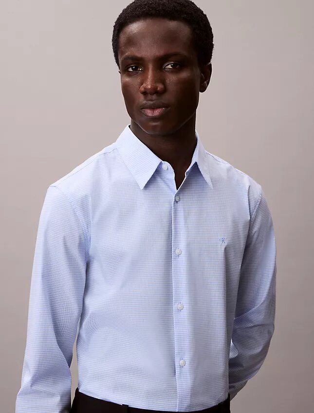 Camisa ajustada de algodón elástico con estampado de cuadros vichy y botones Camisa ajustada de algodón elástico con estampado de cuadros vichy y botones