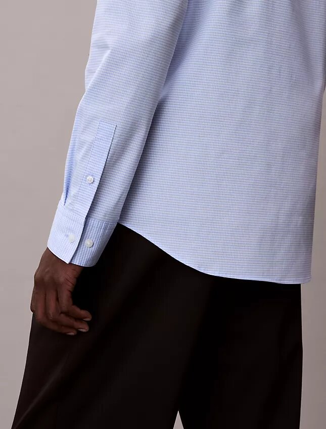 Camisa ajustada de algodón elástico con estampado de cuadros vichy y botones Camisa ajustada de algodón elástico con estampado de cuadros vichy y botones