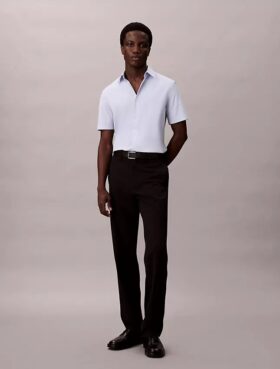 Camisa ajustada de Cotton Stretch con botones