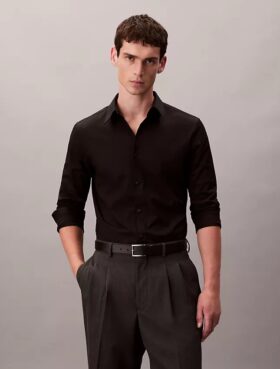 Camisa ajustada de popelín de Cotton Stretch con botones