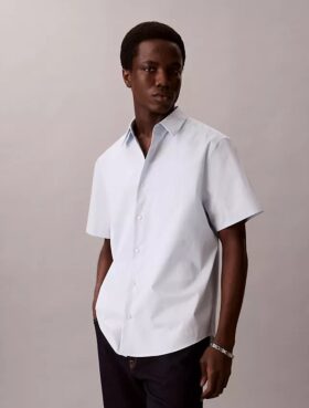 Camisa clásica con botones de Cotton Stretch