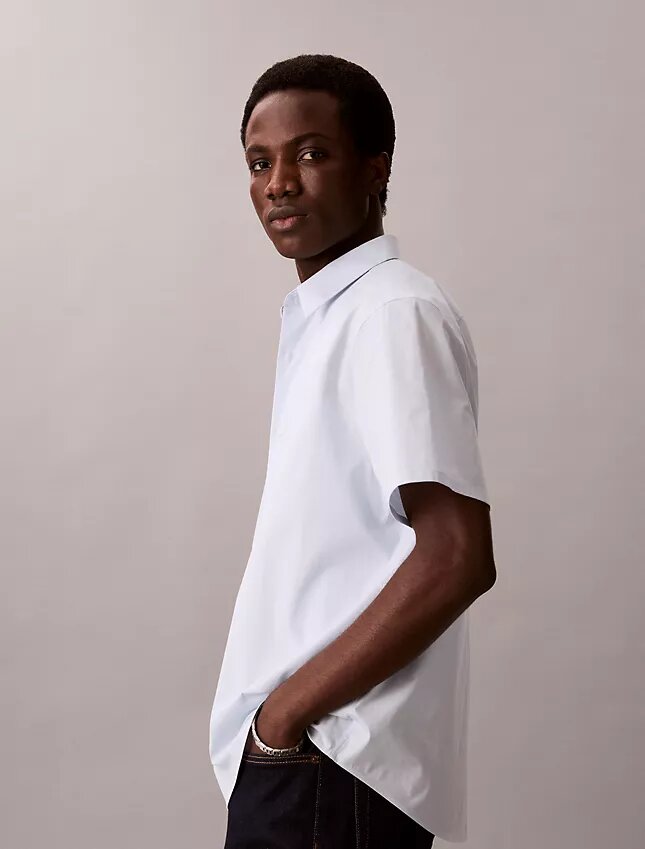 Camisa clásica con botones de Cotton Stretch Camisa clásica con botones de Cotton Stretch