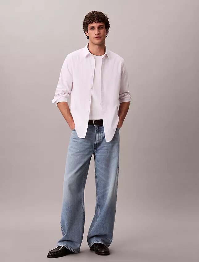 Camisa clásica de algodón elástico a rayas con cuello abotonado Camisa clásica de algodón elástico a rayas con cuello abotonado