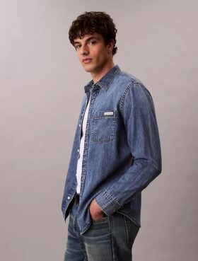 Camisa clásica de Denim con botones