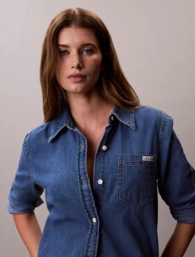 Camisa clásica de Denim con botones