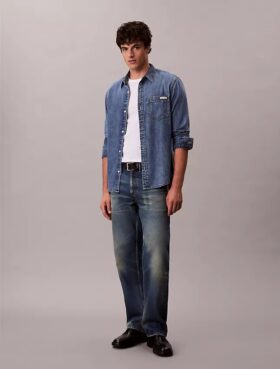 Camisa clásica de Denim con botones