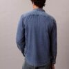 Camisa clásica de Denim con botones Camisa clásica de Denim con botones