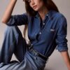 Camisa clásica de Denim con botones Camisa clásica de Denim con botones