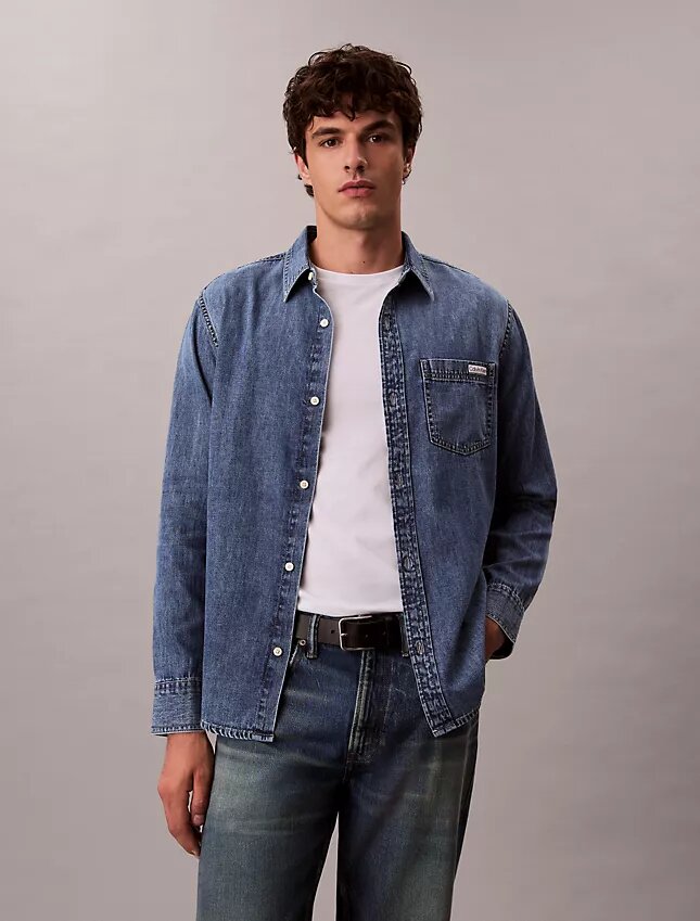 Camisa clásica de Denim con botones Camisa clásica de Denim con botones