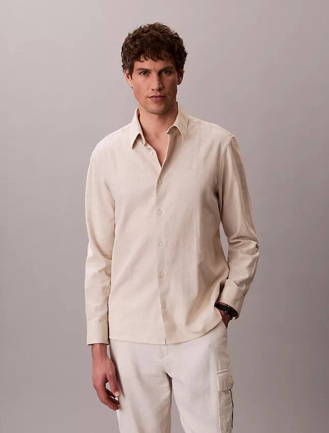 Camisa clásica de lino y algodón con botones Camisa clásica de lino y algodón con botones