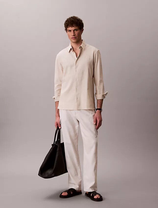 Camisa clásica de lino y algodón con botones Camisa clásica de lino y algodón con botones