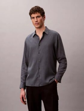 Camisa clásica de mezcla de lino liso