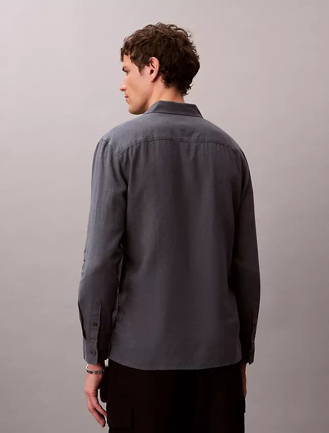 Camisa clásica de mezcla de lino liso Camisa clásica de mezcla de lino liso