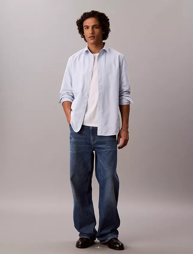Camisa clásica de Oxford lisa con botones Camisa clásica de Oxford lisa con botones