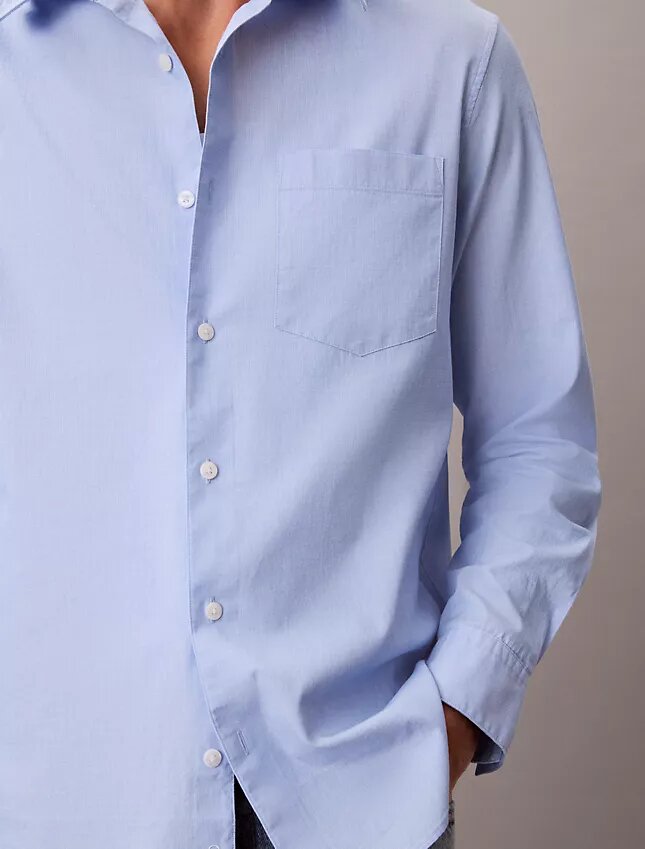 Camisa clásica de popelín lavado con botones Camisa clásica de popelín lavado con botones
