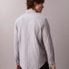 Camisa clásica de rayas Oxford con botones Camisa clásica de rayas Oxford con botones