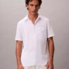 Camisa clásica de seersucker liso con botones Camisa clásica de seersucker liso con botones